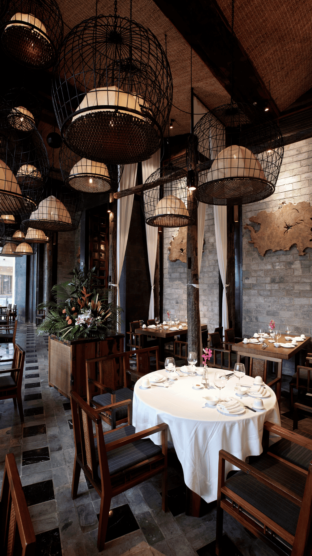 restaurants services